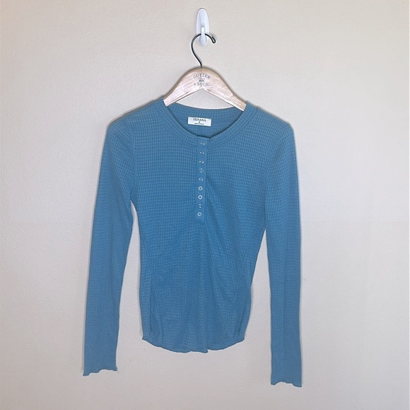 Zenana Snap Button Long Sleeve Henley Top Teal Blue Womens Size Small - Picture 3 of 8